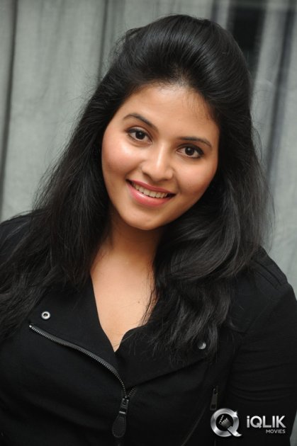 Anjali-at-Pranam-Kosam-Movie-Audio-Launch